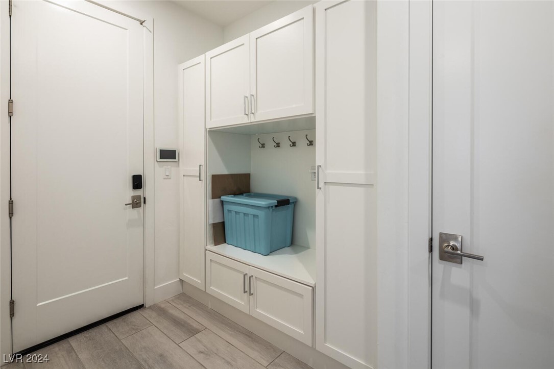 1929 Canyon Highlands