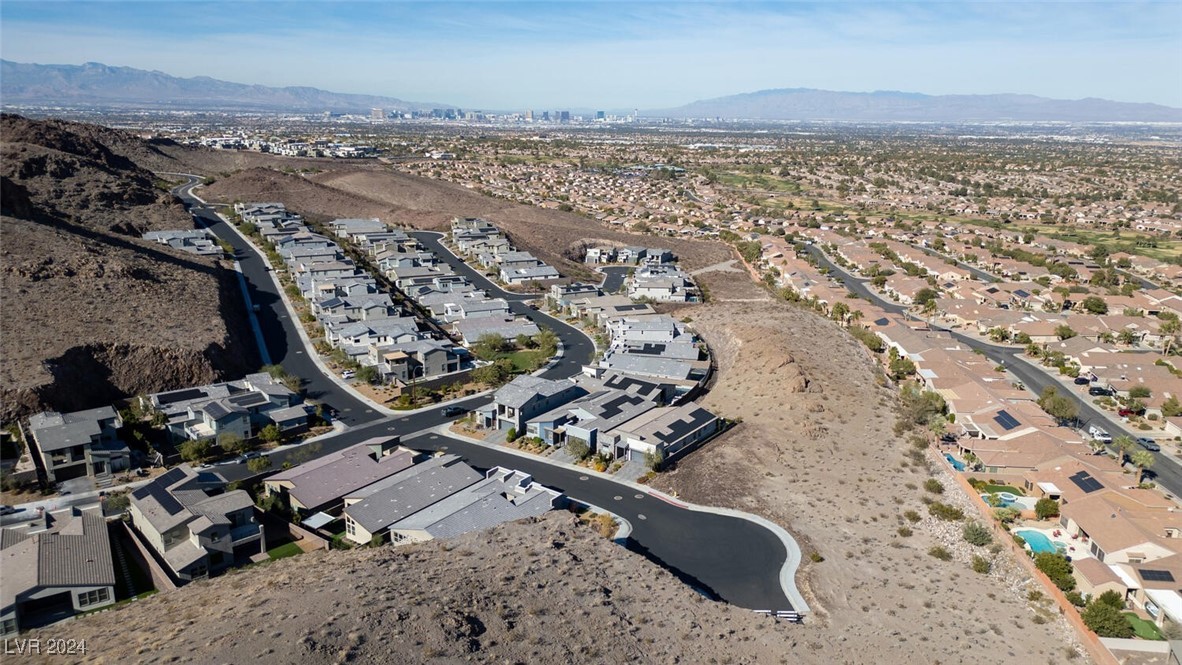 1929 Canyon Highlands