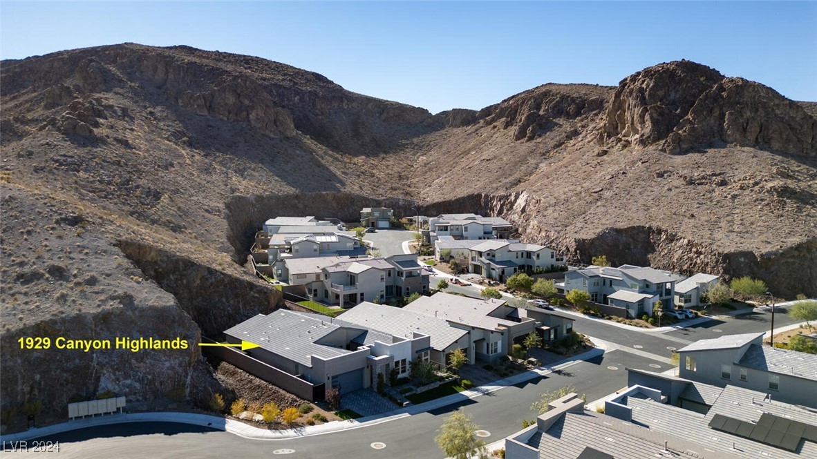 1929 Canyon Highlands