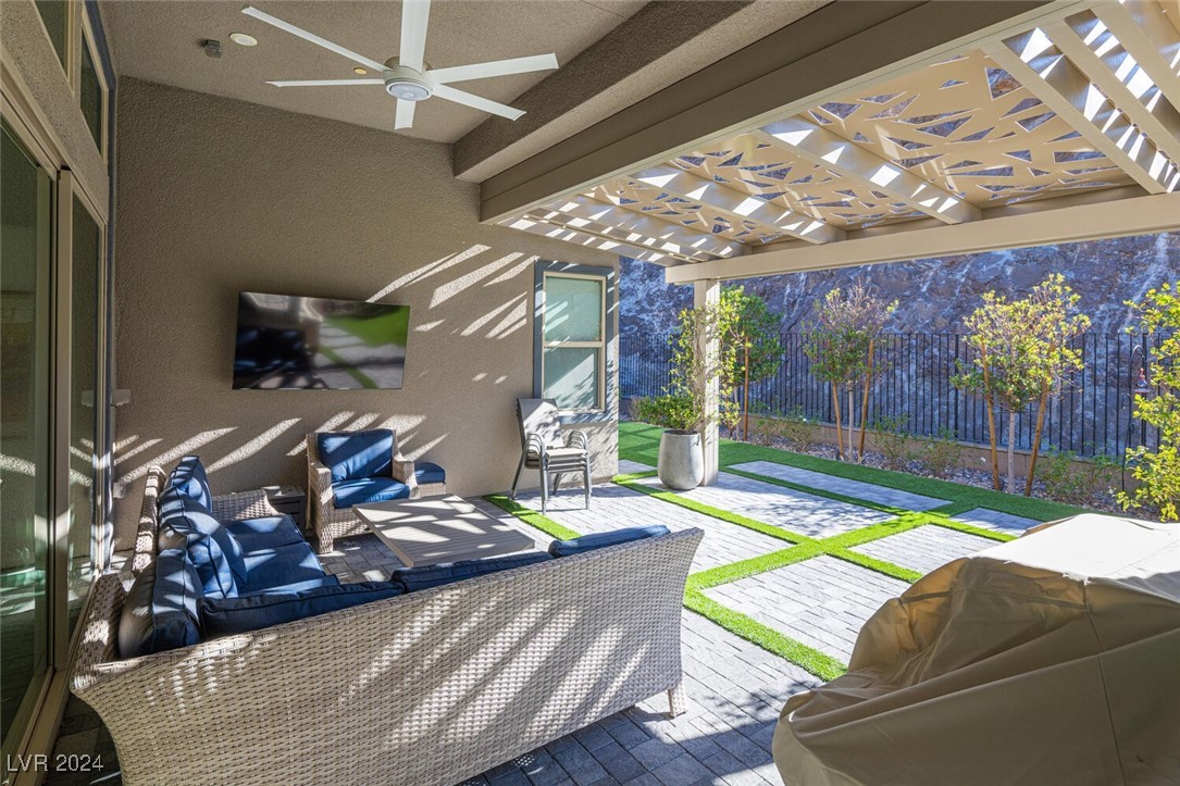 1929 Canyon Highlands