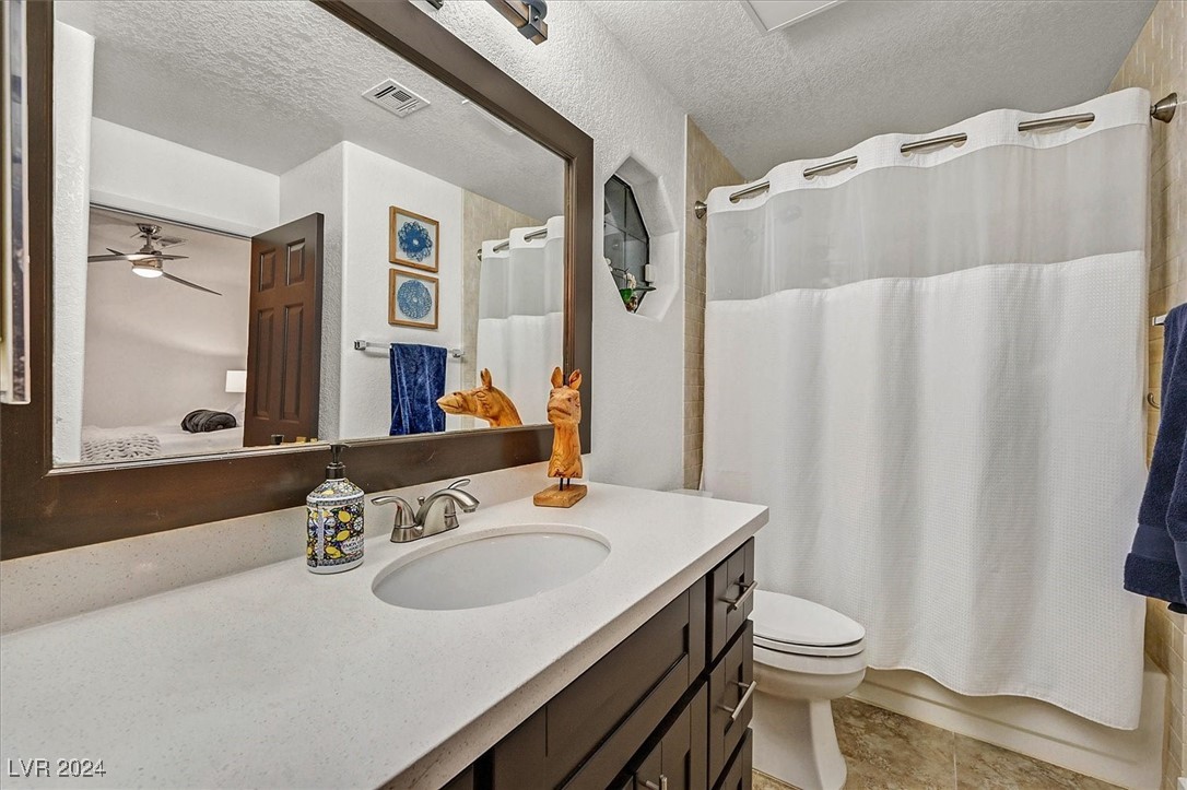 2917 Whalers Cove Circle