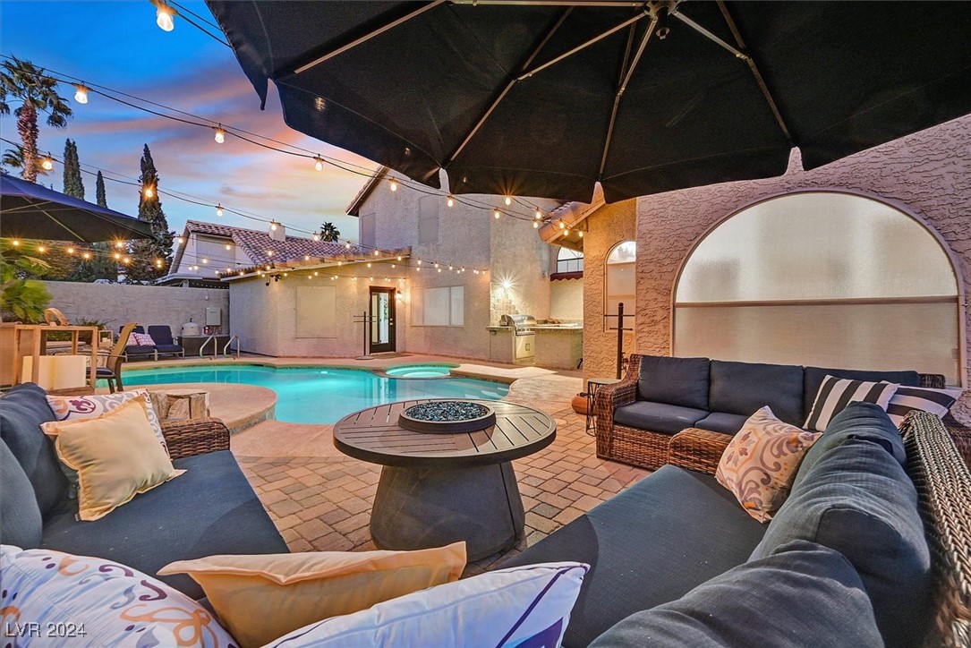 2917 Whalers Cove Circle