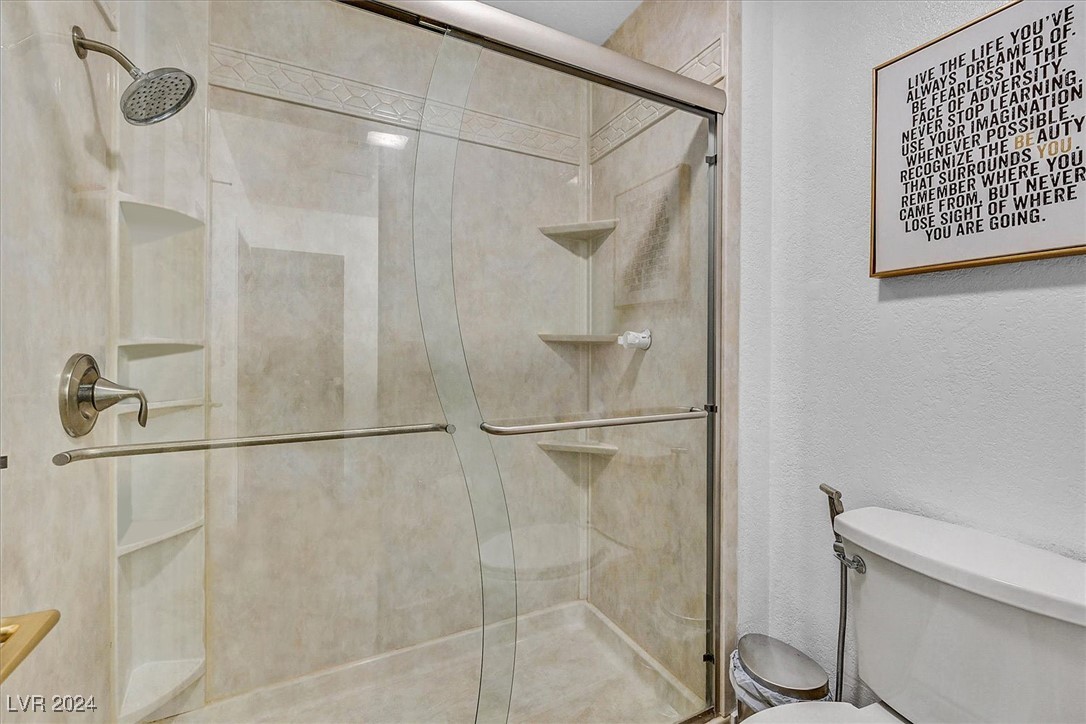 2917 Whalers Cove Circle