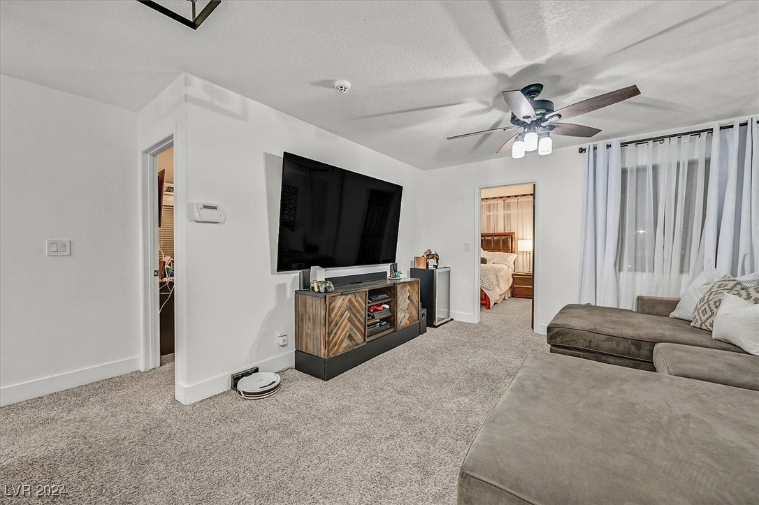 2917 Whalers Cove Circle