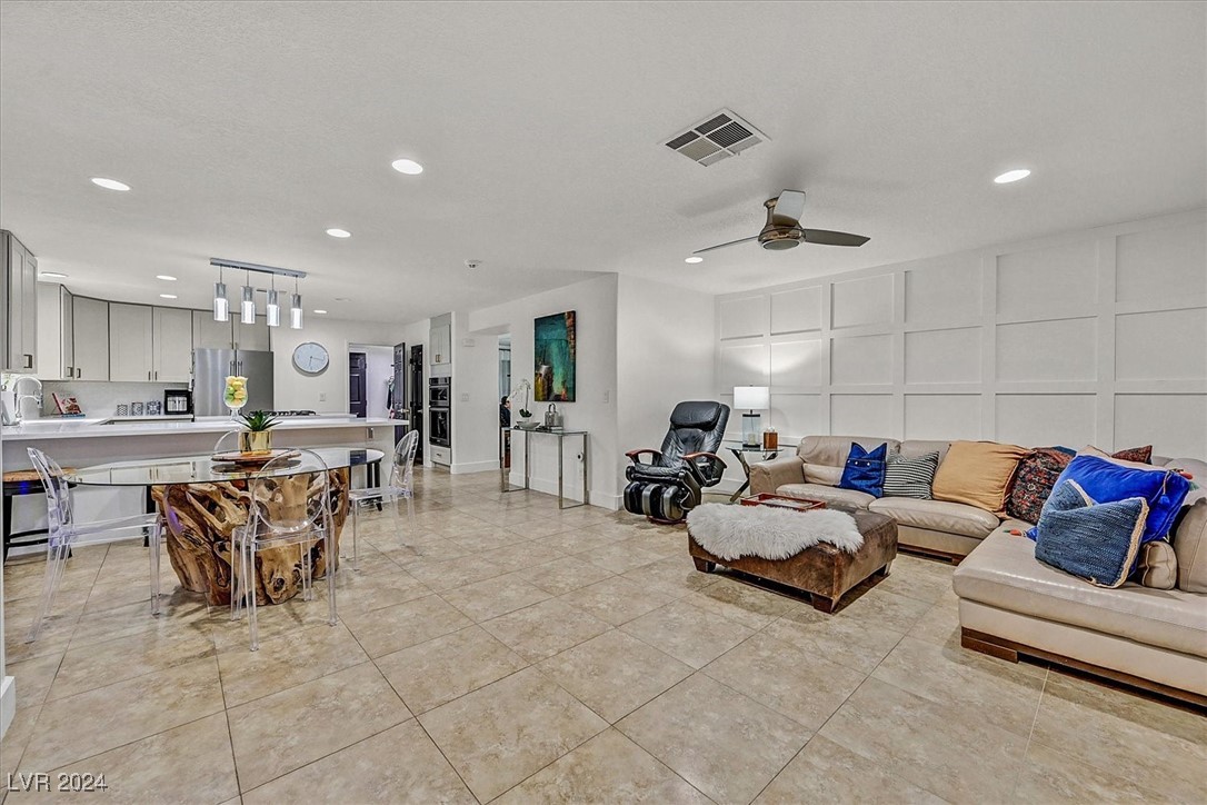 2917 Whalers Cove Circle