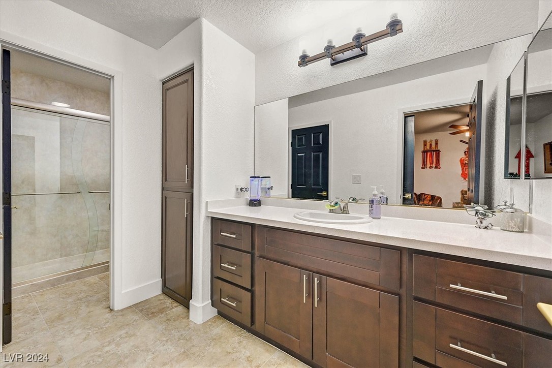 2917 Whalers Cove Circle