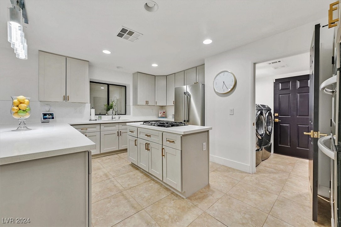 2917 Whalers Cove Circle