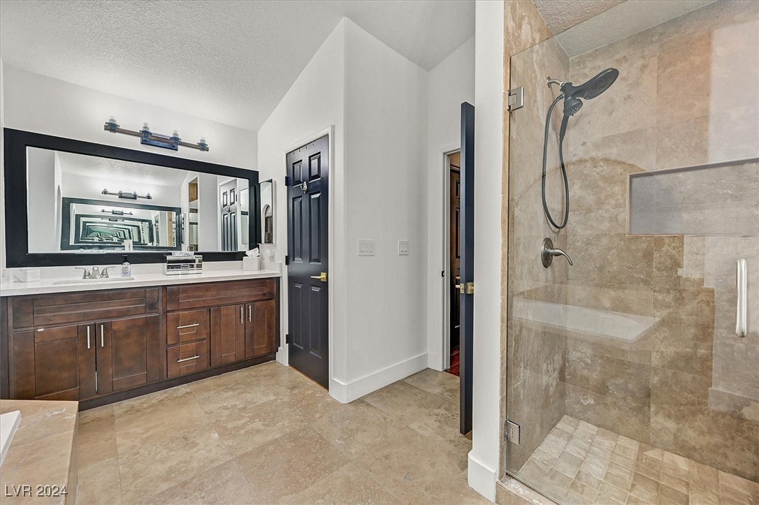 2917 Whalers Cove Circle