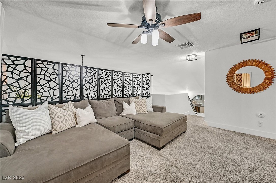 2917 Whalers Cove Circle