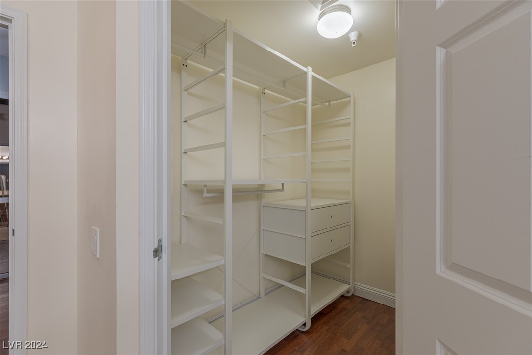 200 West Sahara Avenue 709