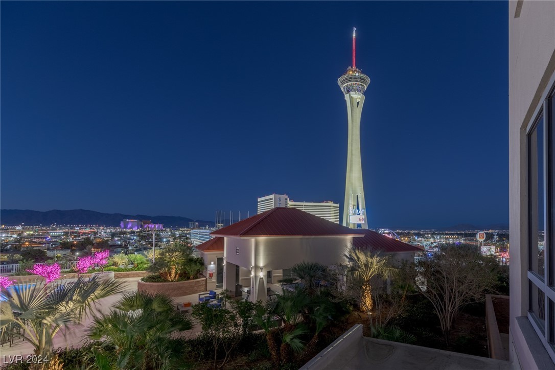 200 West Sahara Avenue 709