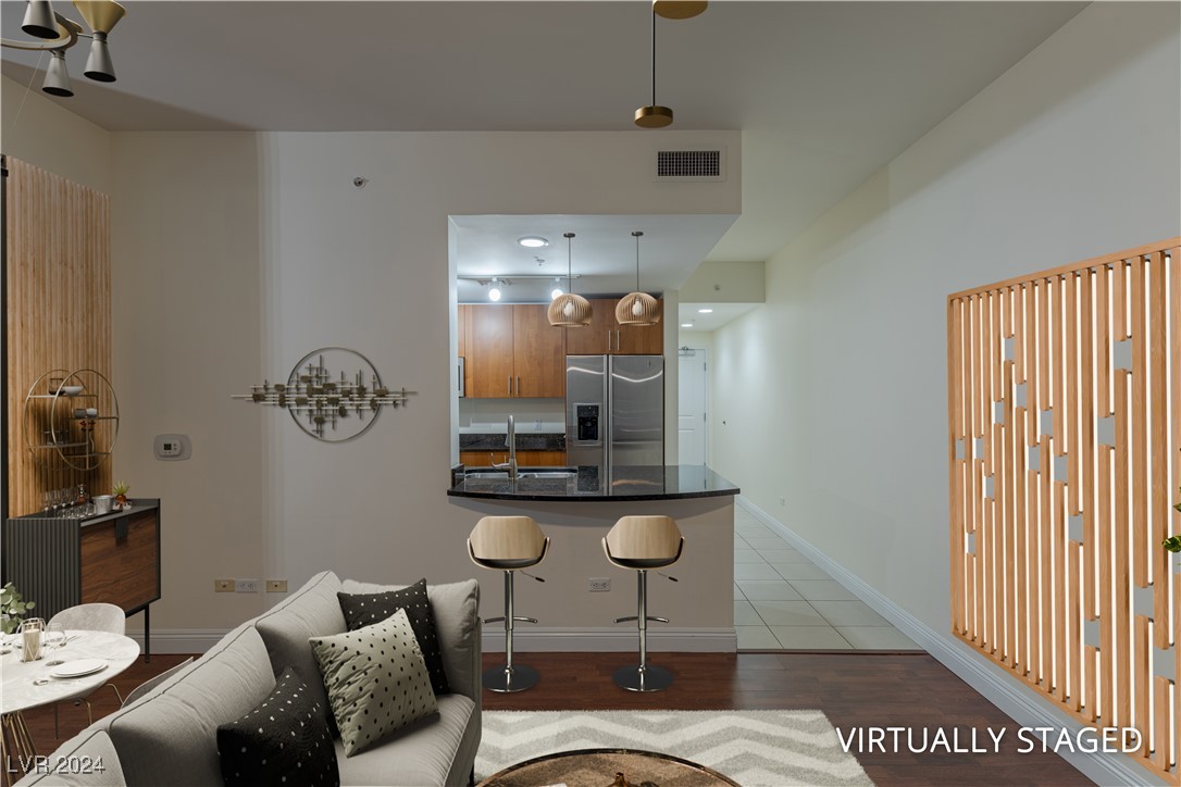 200 West Sahara Avenue 709