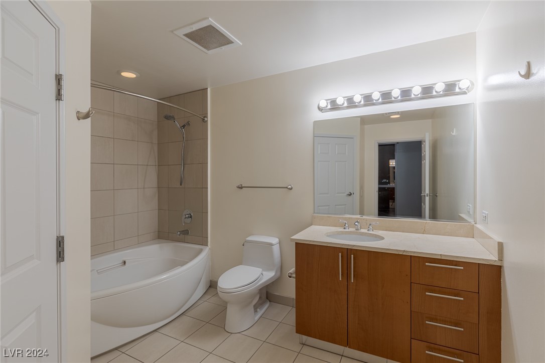 200 West Sahara Avenue 709