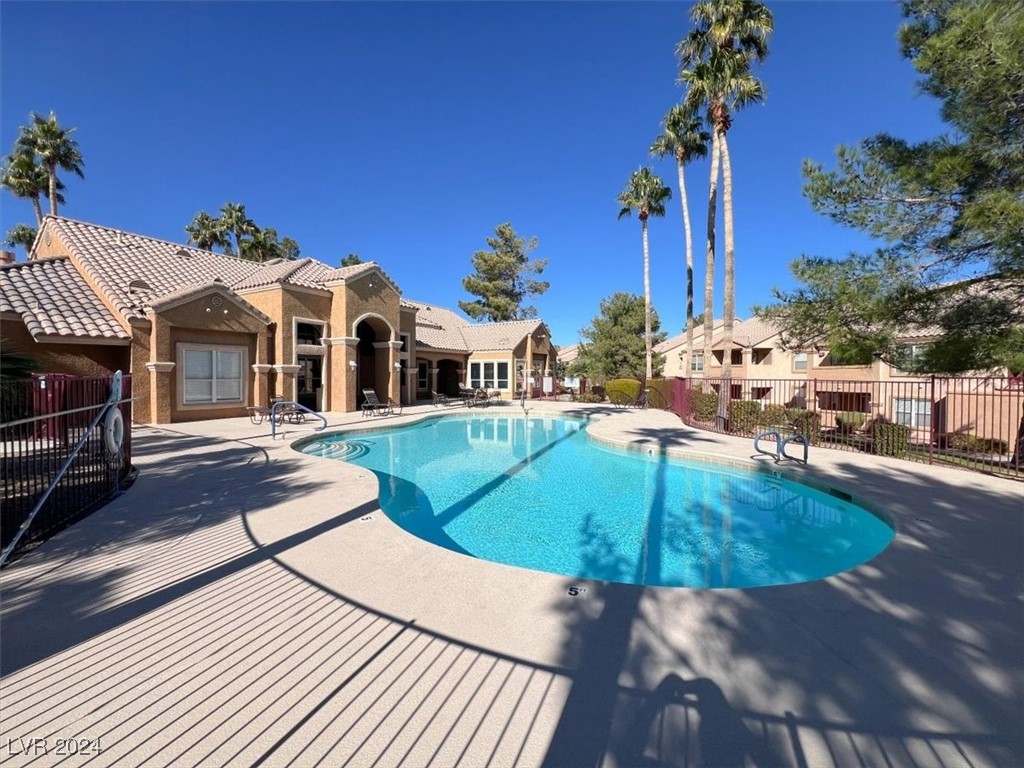 1150 North Buffalo Drive 1037