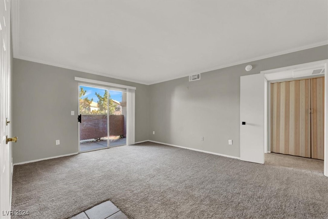 1150 North Buffalo Drive 1037