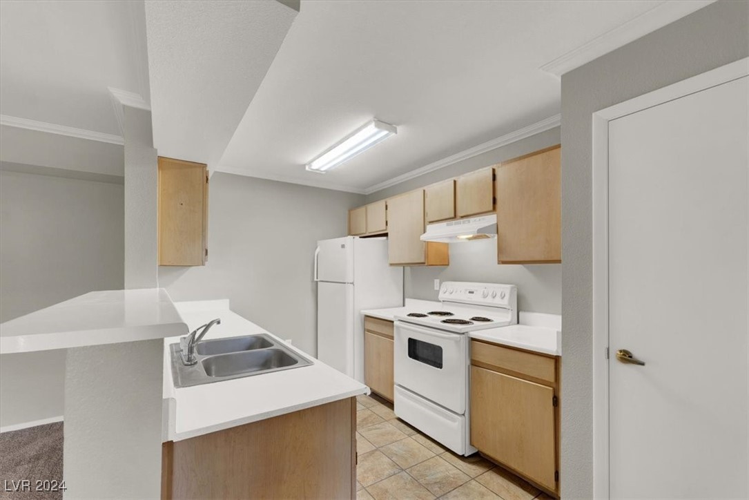 1150 North Buffalo Drive 1037