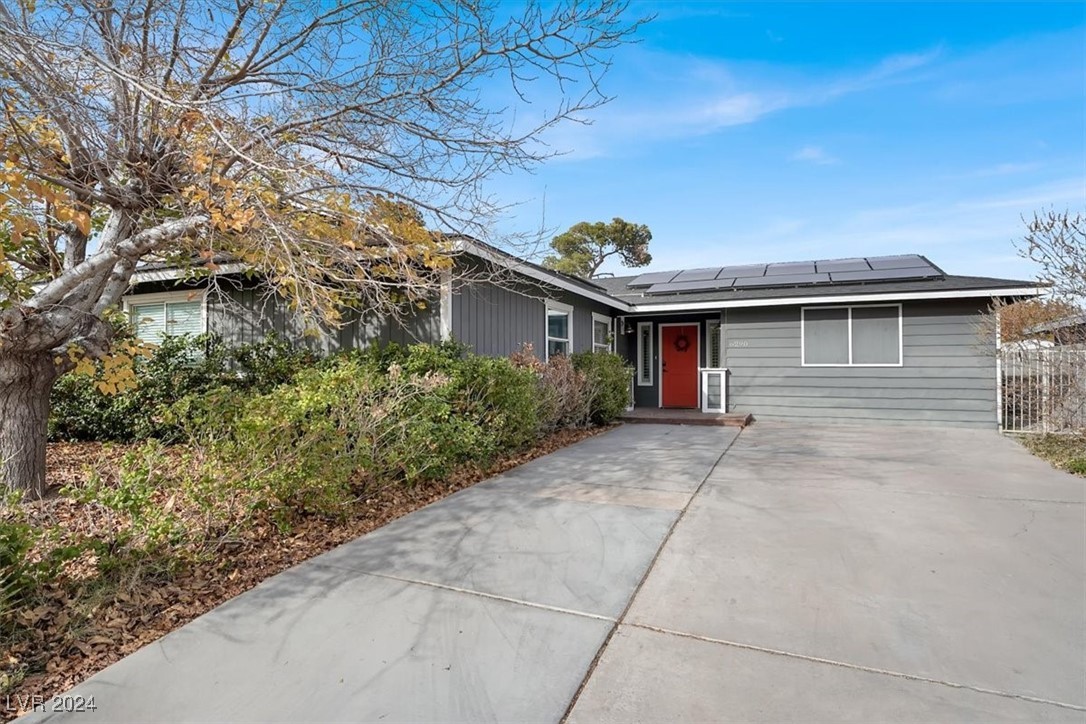 6290 Craigmont Avenue