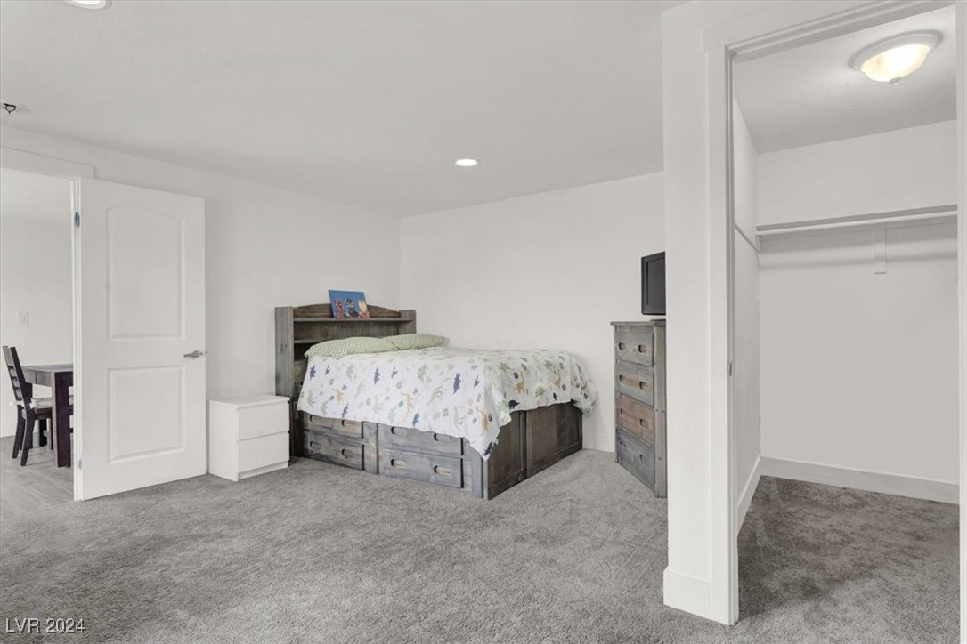 6290 Craigmont Avenue