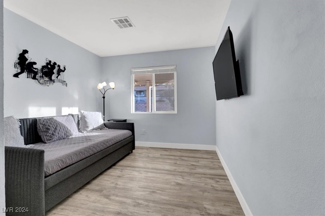 1061 Spotted Bull Court