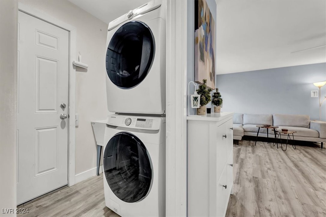 1061 Spotted Bull Court