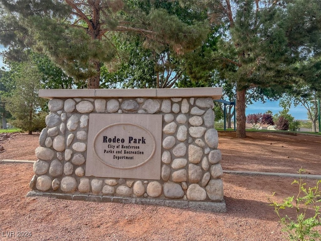 1061 Spotted Bull Court