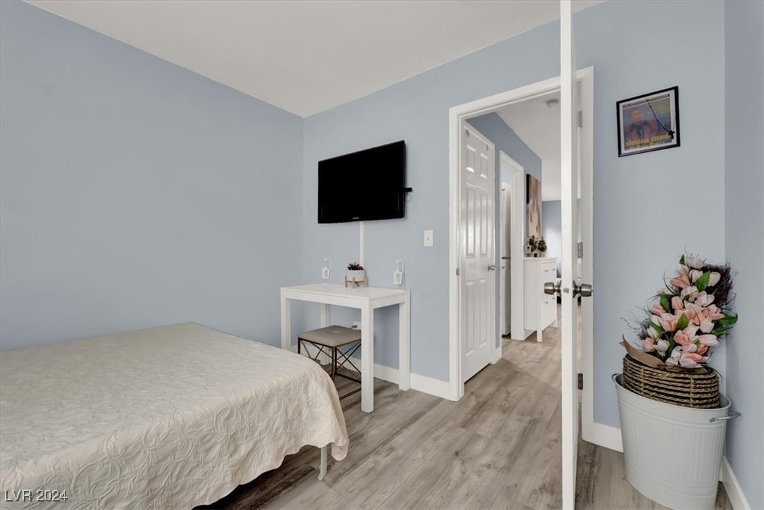 1061 Spotted Bull Court