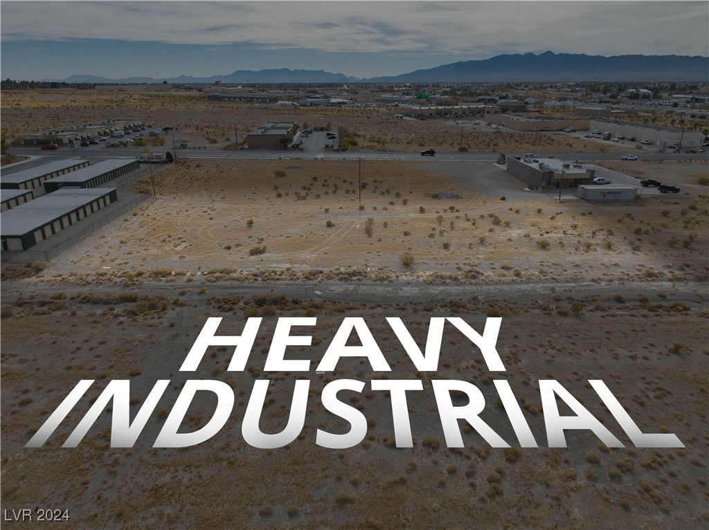 1401 East Pink Way 1