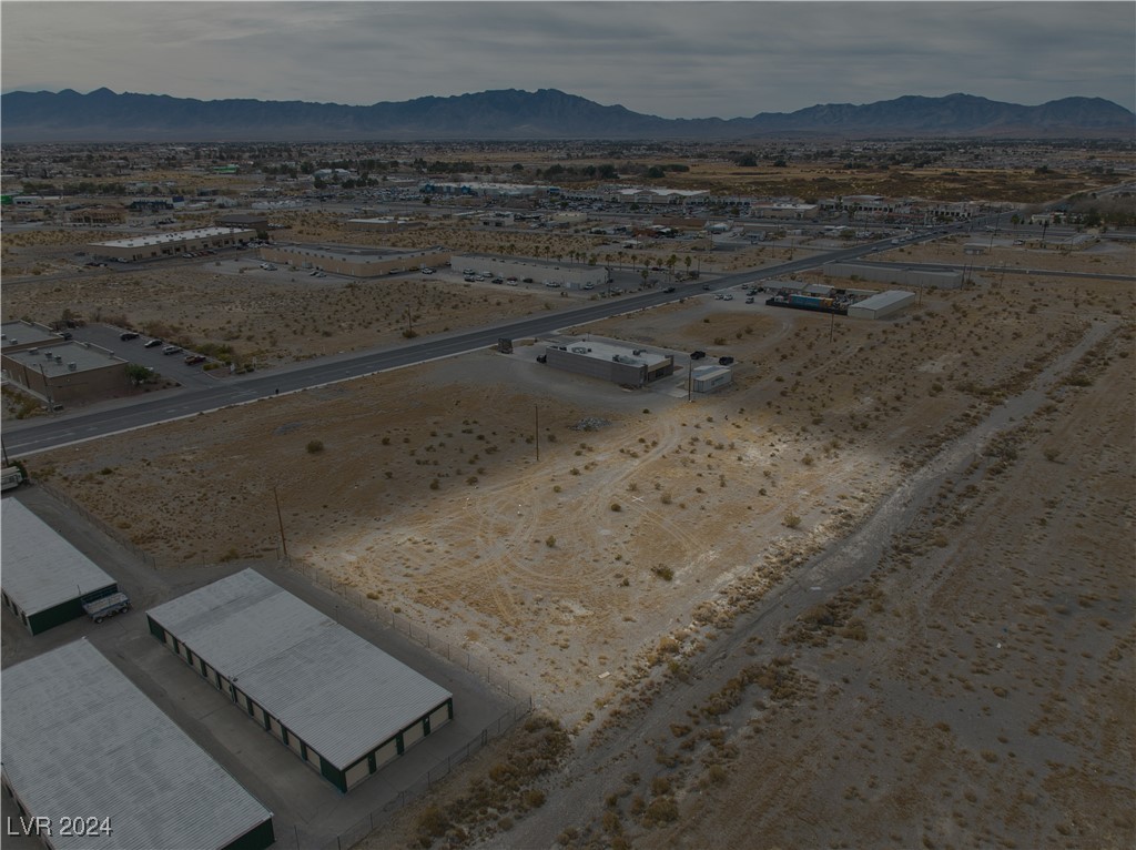 1401 East Pink Way 1