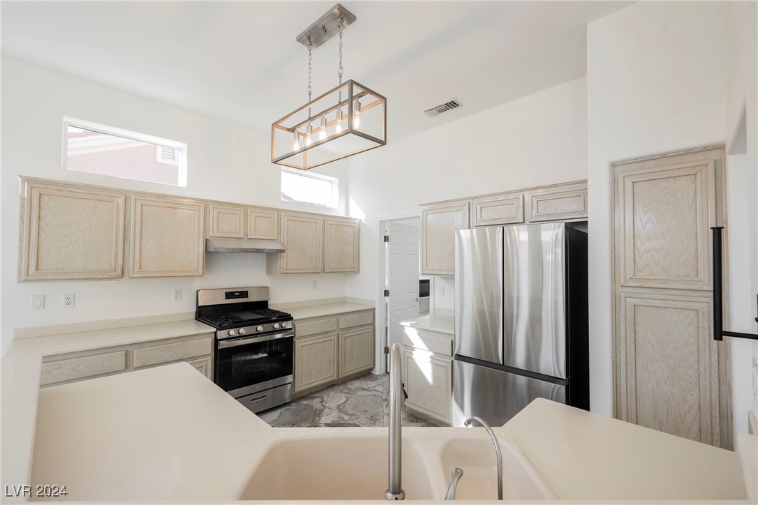 2652 Youngdale Drive