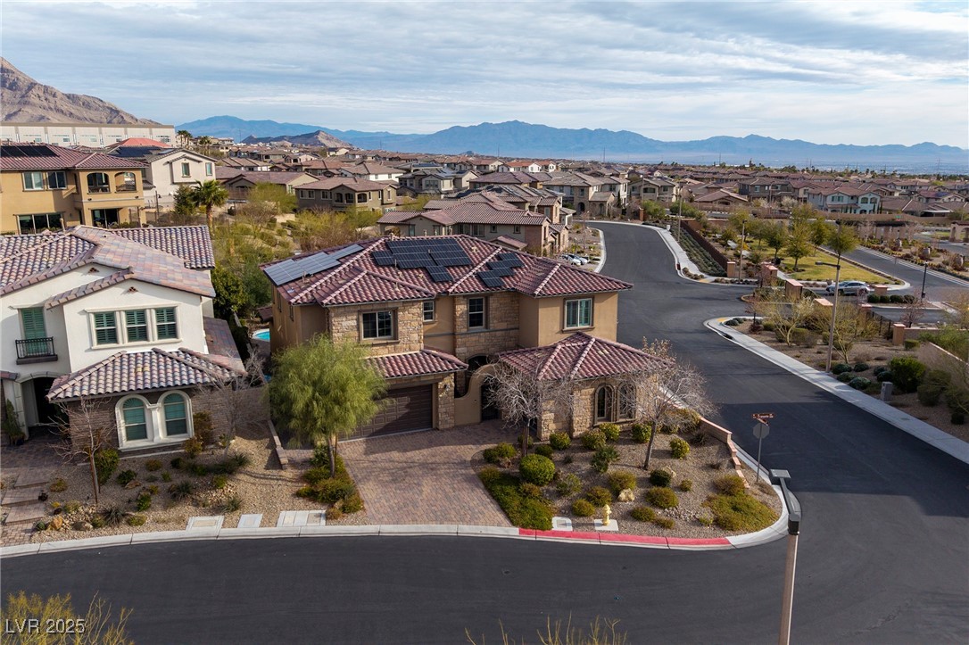 12002 Tramonto Avenue