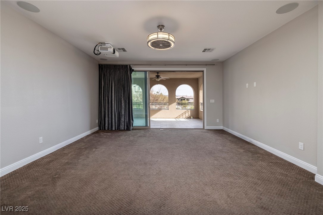 12002 Tramonto Avenue