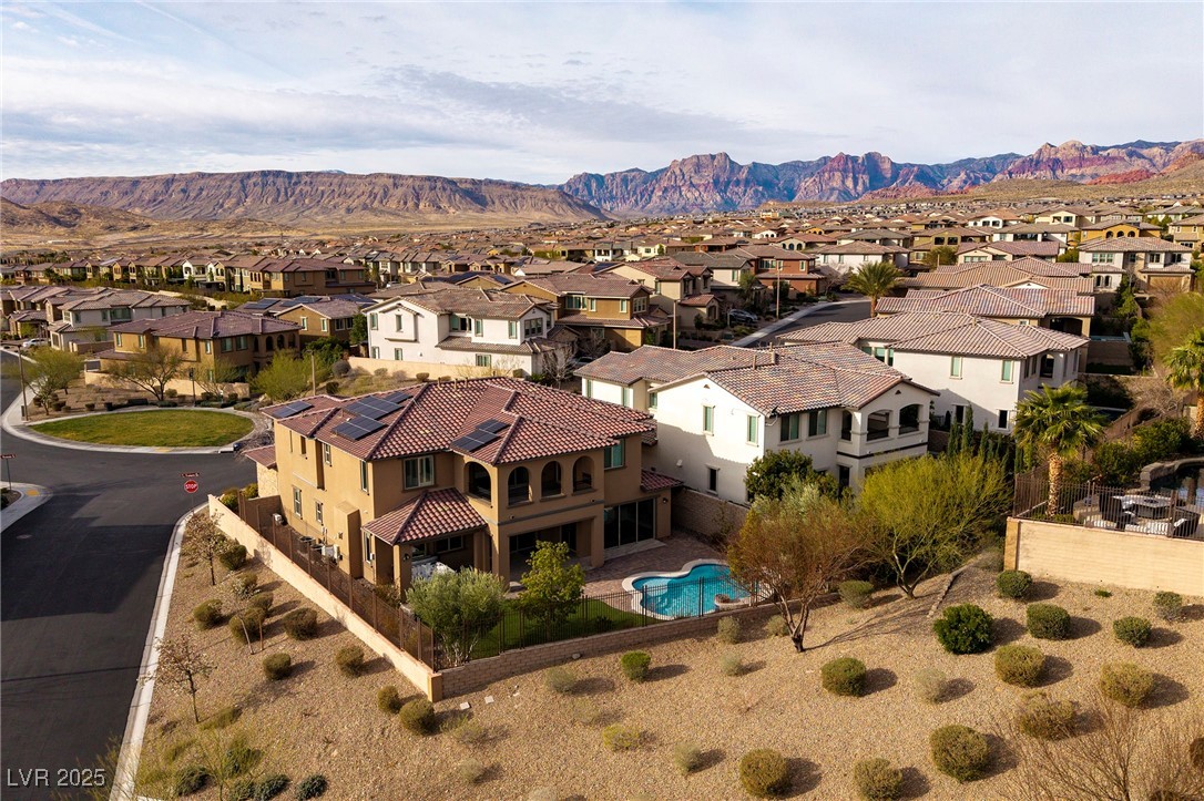 12002 Tramonto Avenue