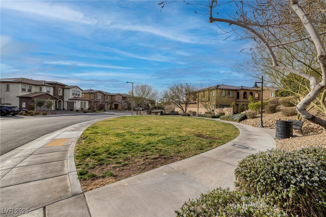 12002 Tramonto Avenue