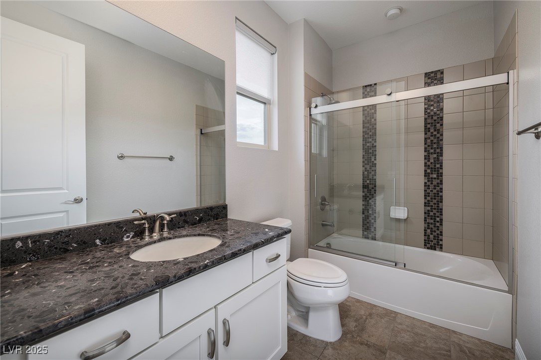 12002 Tramonto Avenue