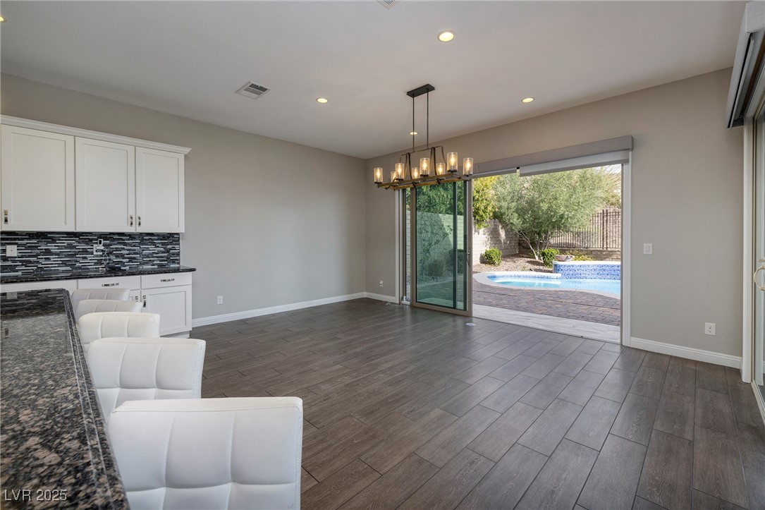 12002 Tramonto Avenue