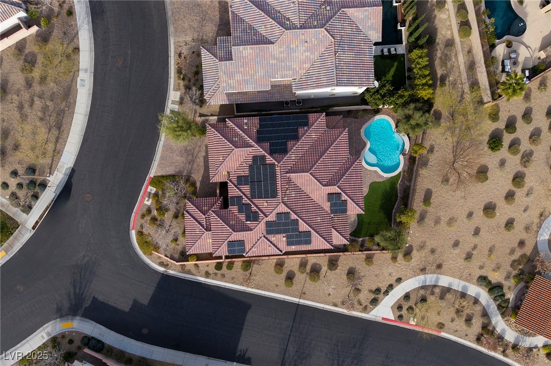 12002 Tramonto Avenue