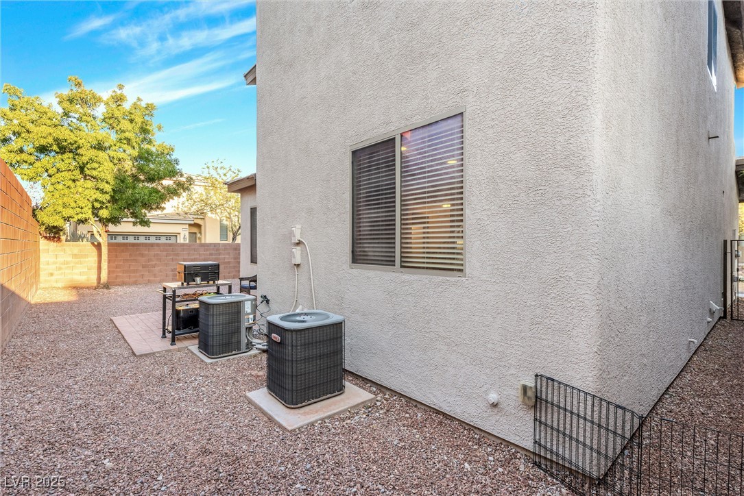 10410 Lilac Square Avenue