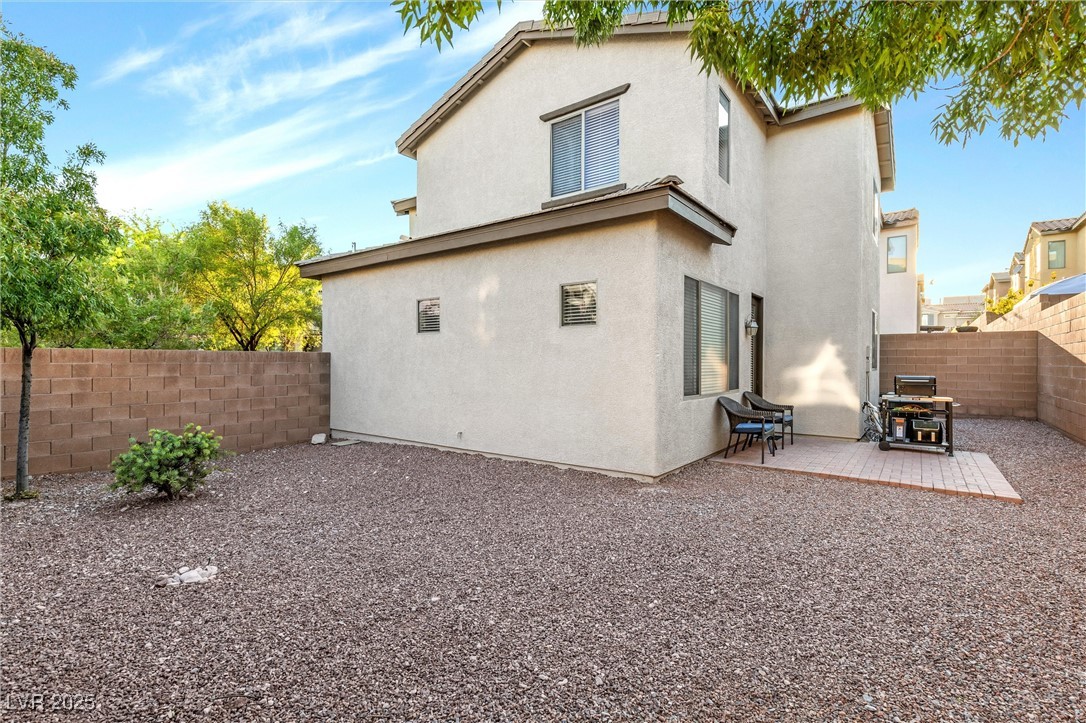 10410 Lilac Square Avenue