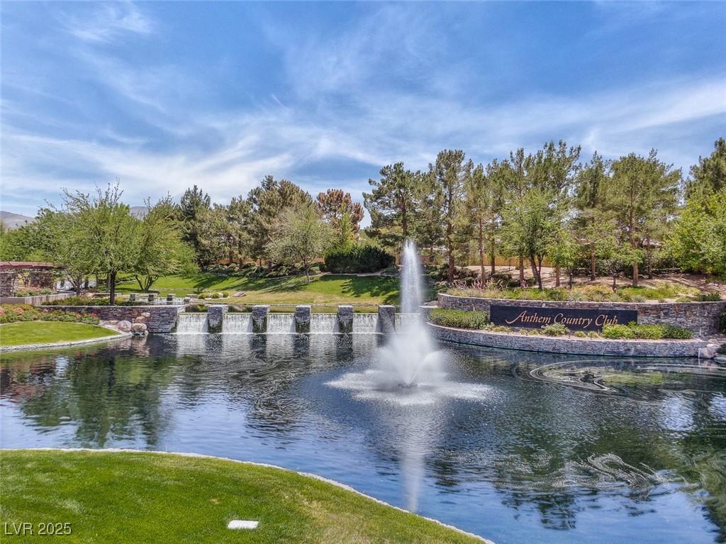 6 Caves Valley Court