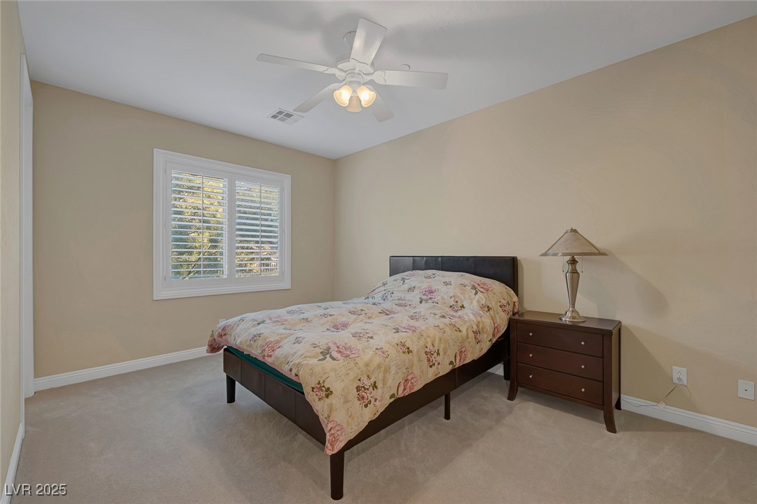 6 Caves Valley Court