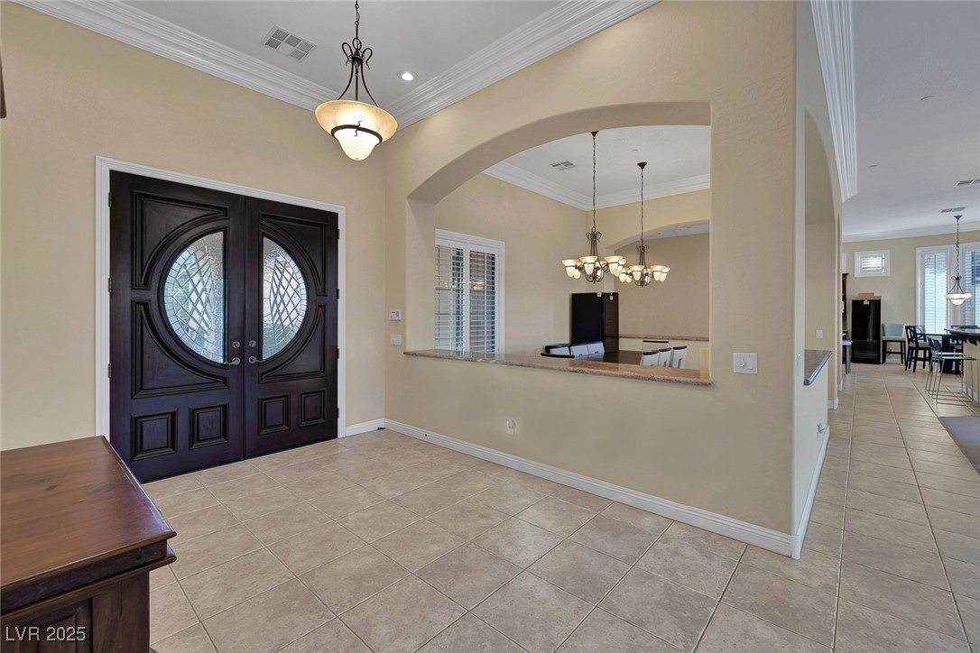 6 Caves Valley Court