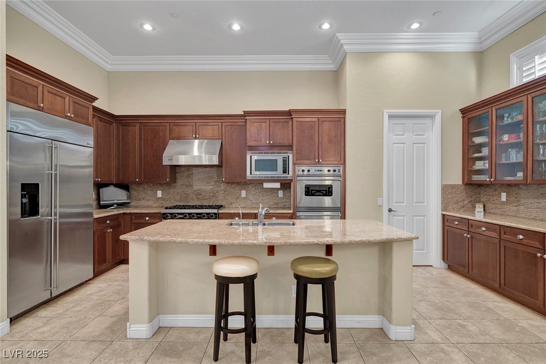 6 Caves Valley Court