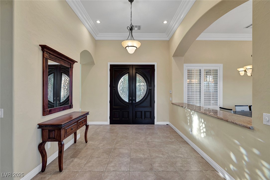 6 Caves Valley Court