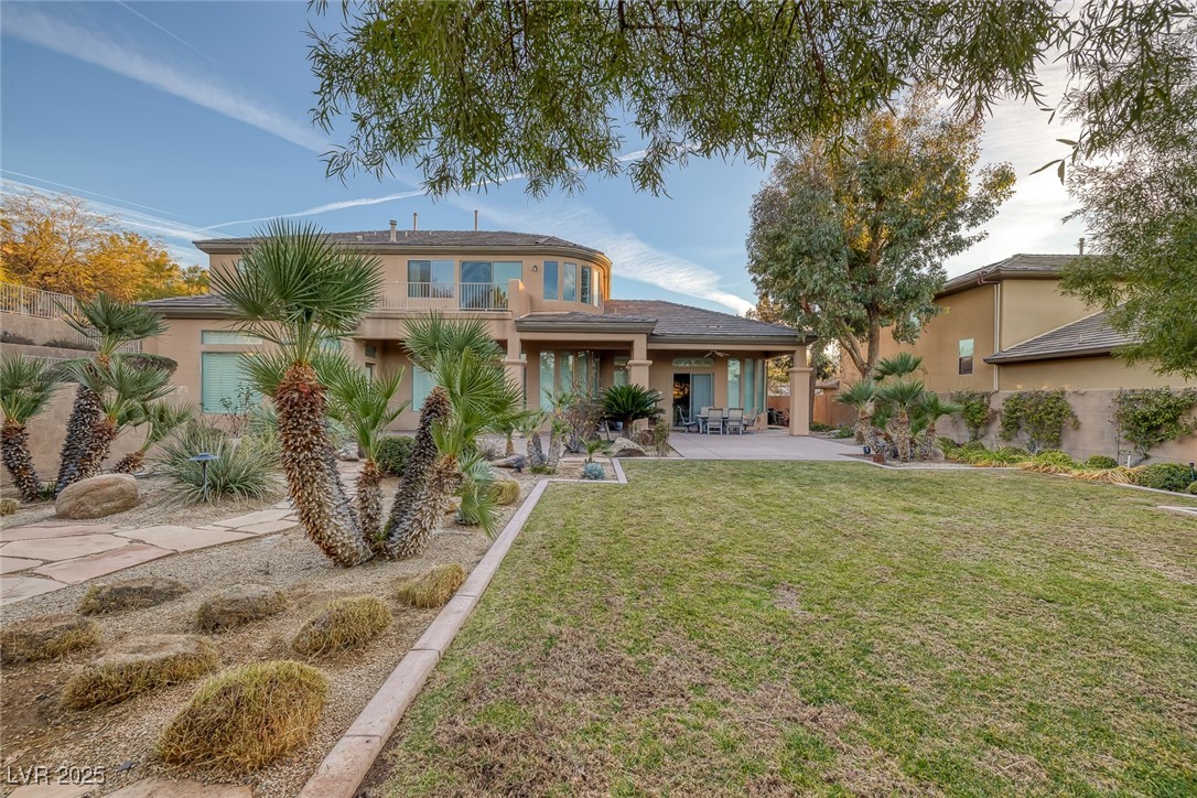 6 Caves Valley Court