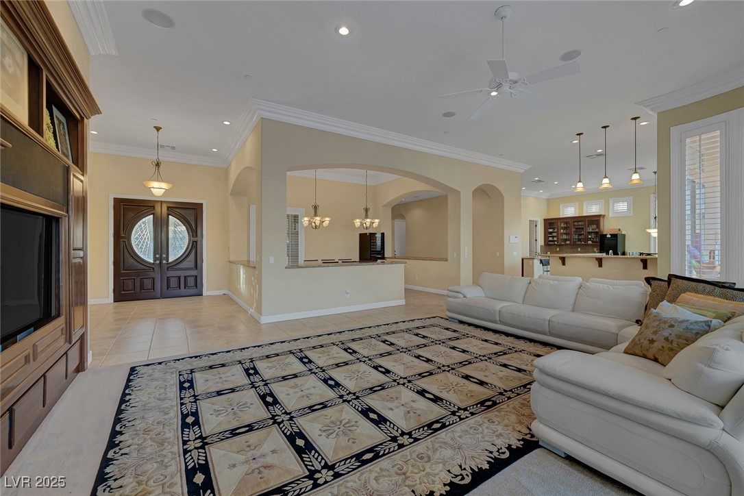 6 Caves Valley Court