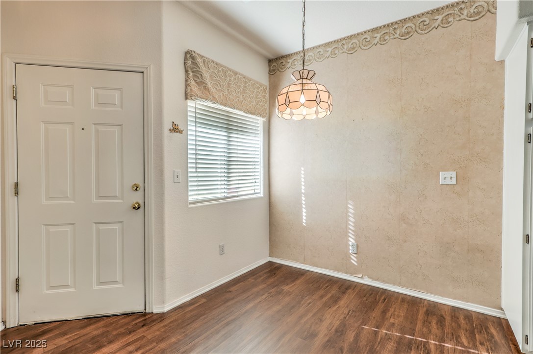 3320 South Fort Apache Road 125