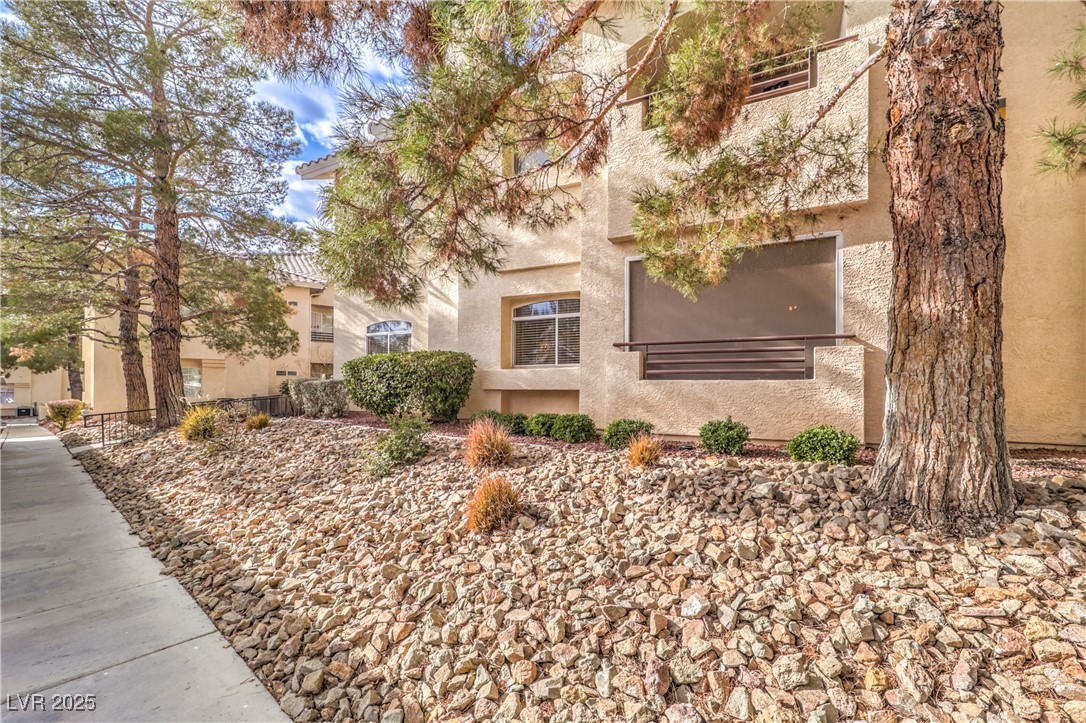 3320 South Fort Apache Road 125