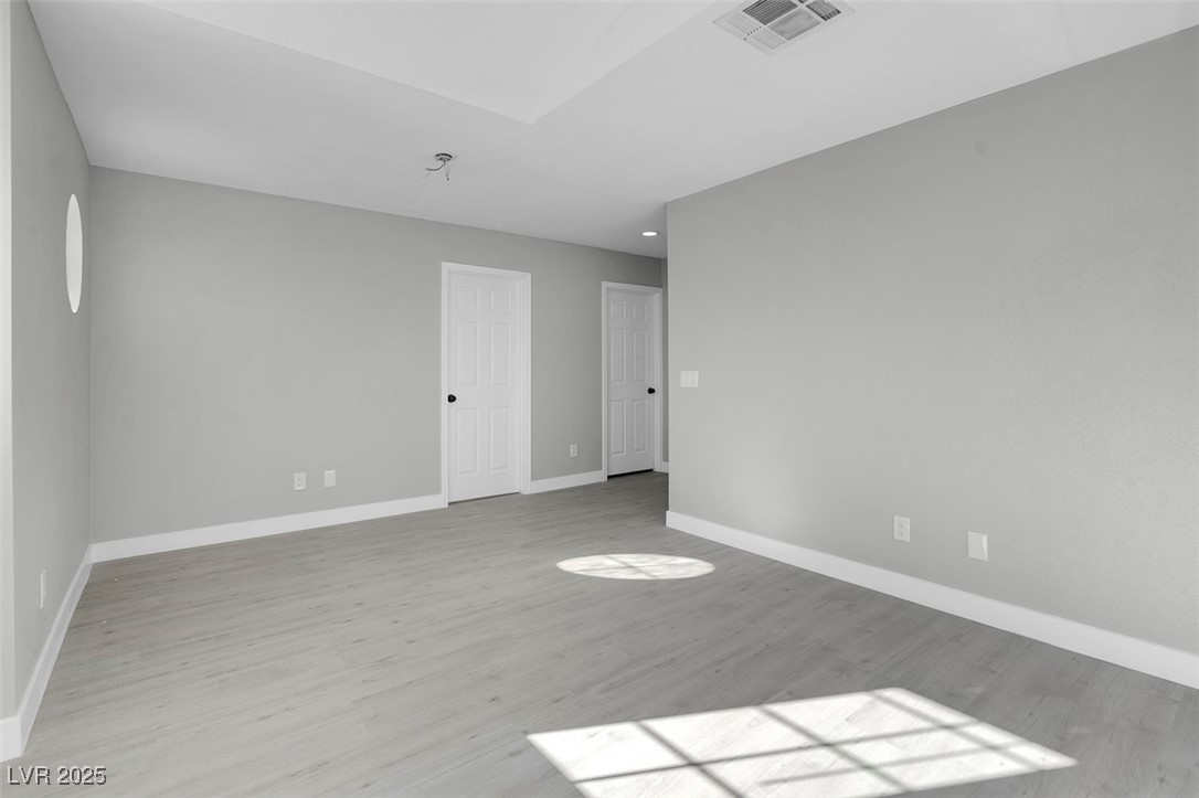 6586 West Mesa Vista Avenue