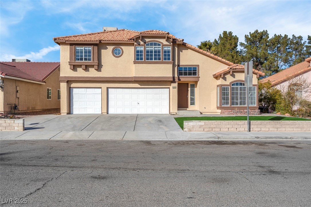 6586 West Mesa Vista Avenue