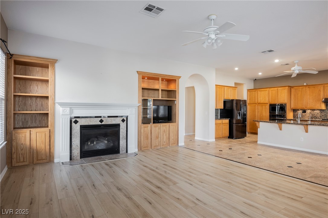 328 Hedgehope Drive